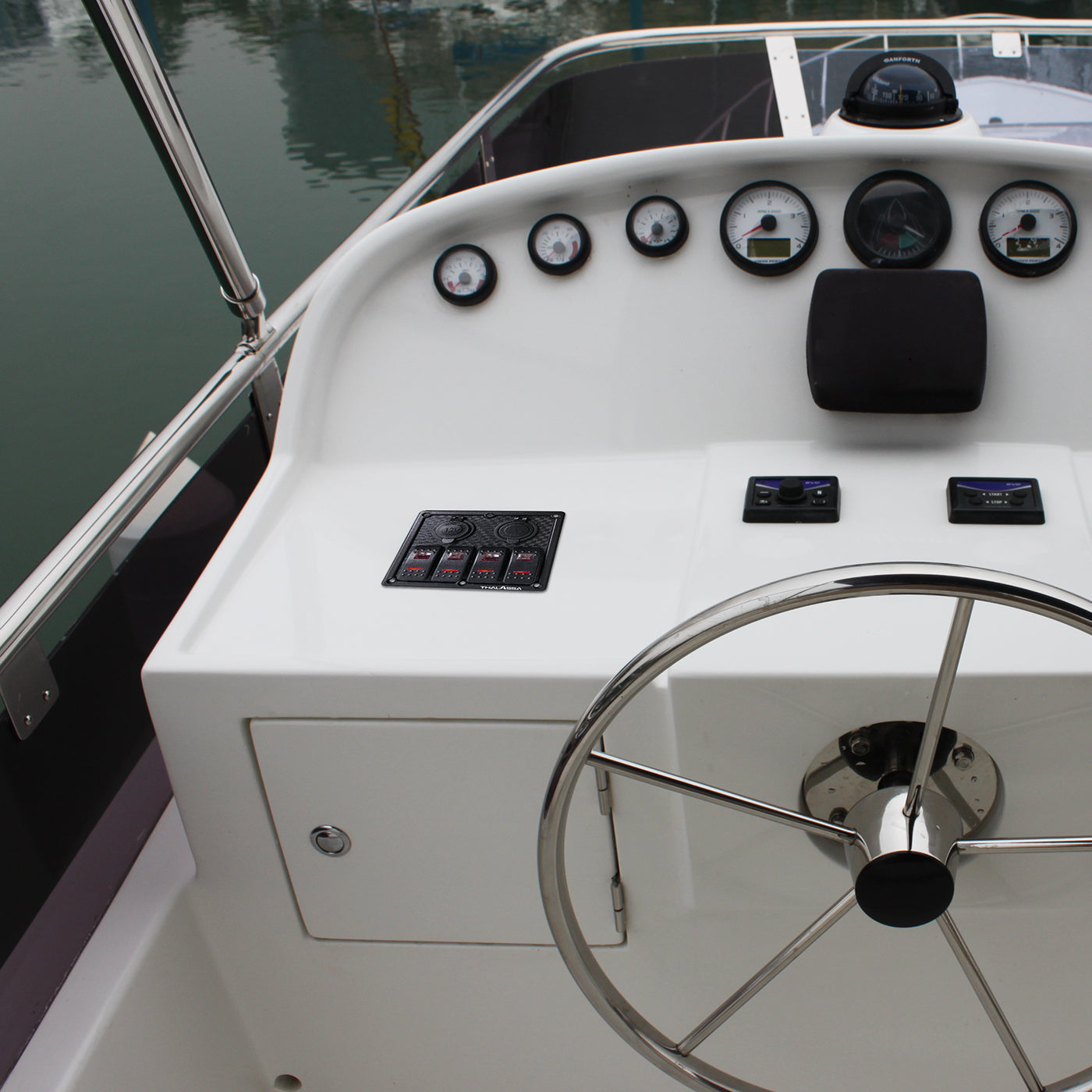 THALASSA Gang Waterproof Marine Boat Rocker Switch Panel, 3.1A Dual –  Thalassa Marine